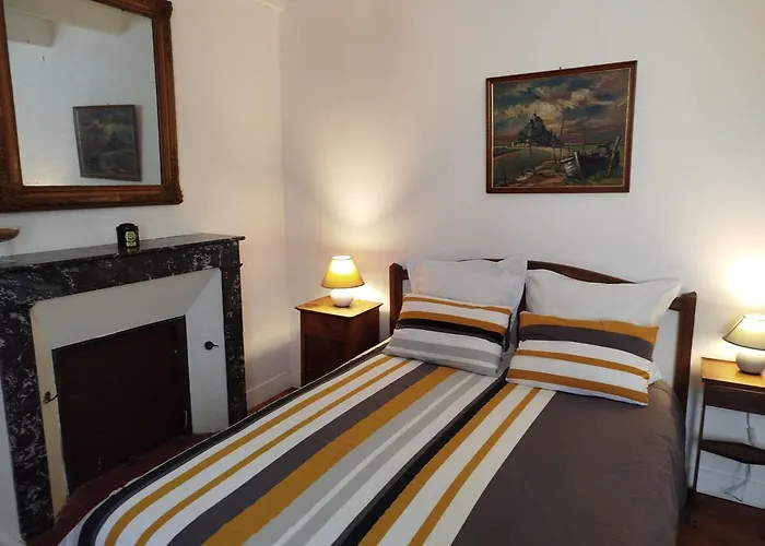 Les Hirondelles En Baie Du Mont St Michel *